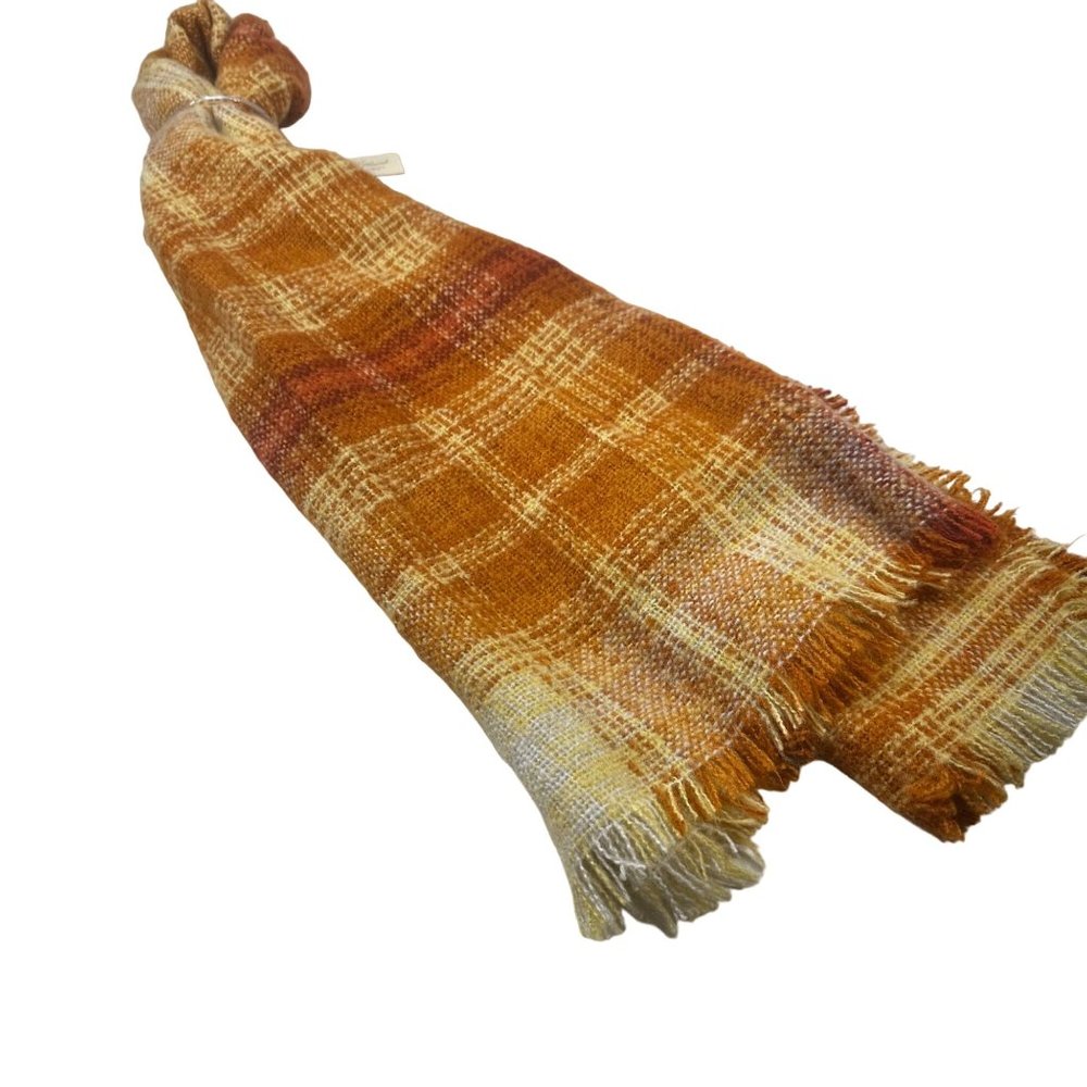 Universal Thread Women's One Size Scarf Orange Plaid Blanket New With Tags